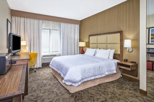 Hampton Inn Detroit/Belleville-Airport Area Hotels in Van Buren Charter Township
