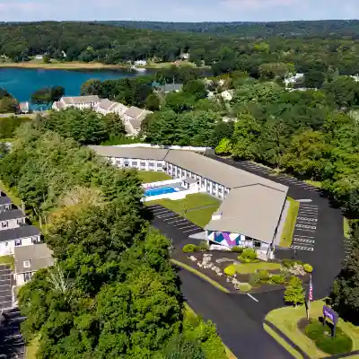 Spark by Hilton Mystic Groton Hotel Exterior