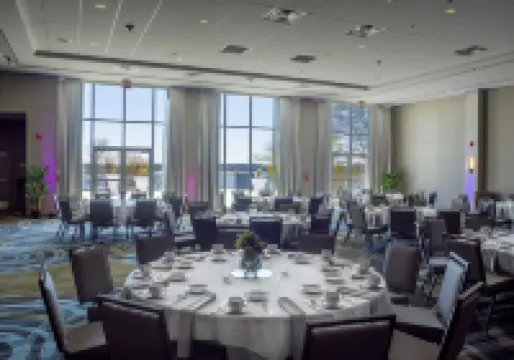 DoubleTree by Hilton Niagara Falls