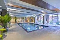 Home2 Suites by Hilton Kansas City KU Medical Center - Pool