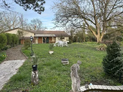 Agréable Maison de Ville Avec Tout à Proximité !
