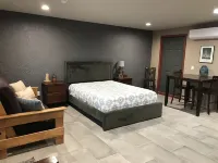 Mountain View’s.  Stunning Sunset’s. Outdoor Activities.  Minutes From Downtown.