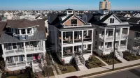 Stunning 4 Bedroom Beach Condo in Ocean City, NJ - Your Perfect Summer Retreat!