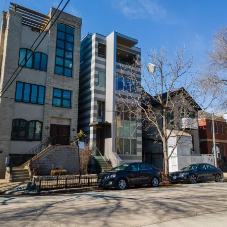 Luxury House in the heart of Old Town with Parking