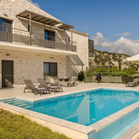 Petradi Villa Skala III