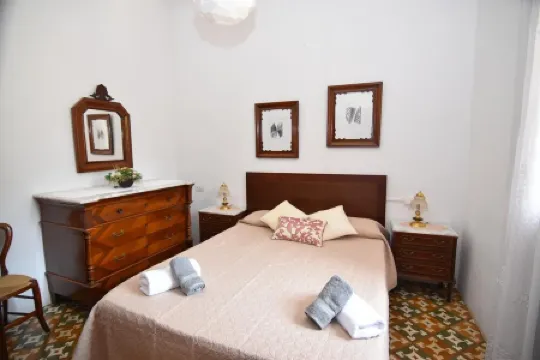 House with Garden near the center of Sóller