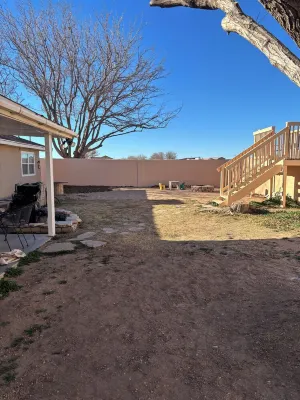 Spacious 5-bedroom house with A/C near a couple of national parks Hotel a Eddy County