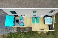 LakeLife Home Your own paradise.