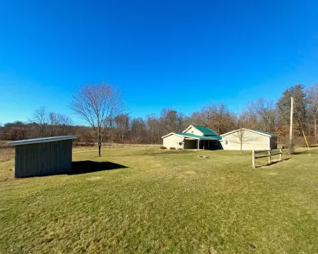 Old Miller Farm - Cozy Country Home Hotels in Venango County