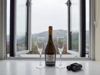 Skylark View,  Family getaway with Amazing Views