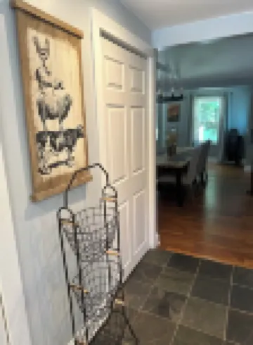 Two separate updated secluded cottages for one price. near beach & restaurants