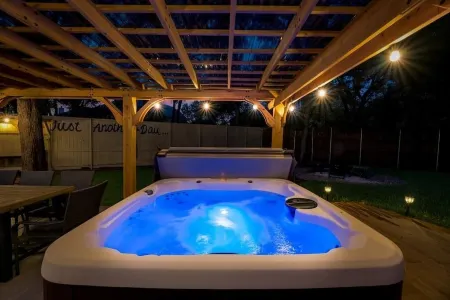 FlowerMound · Paradise retreat