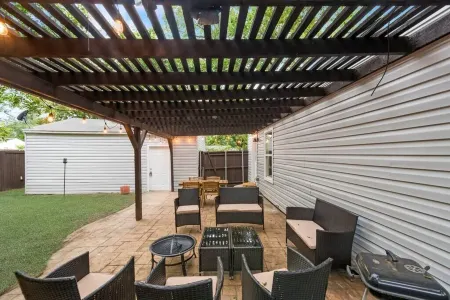 Downtown Carrollton Home Отели в г. Кэрролтон