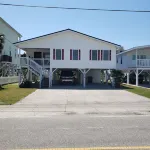 Coastal Breeze Cottage - 2-Star