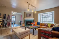 Warm Winter Oasis, Heated Pool & Family Fun