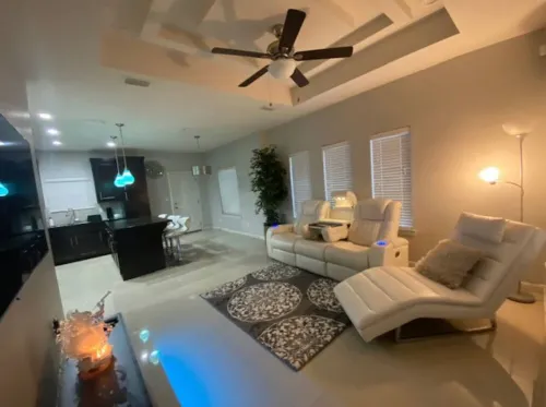 McAllen Tx Divine Apartment 2Bedroom-2Bath, Patio, close Airport, Shopping