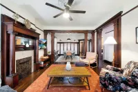 NYC in Minutes  Value Stay Jersey City Retreat the Vic