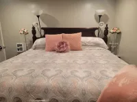 Luxury Country Cottage guest suite