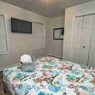 4Br&BonusRoom,Firepit Hottub,Linens, Casino Golf Camelback Kalahari! Rooms