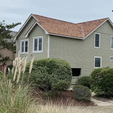 Carolina Cottage-Family Friendly Cottage in the Outer Banks-Community Pool