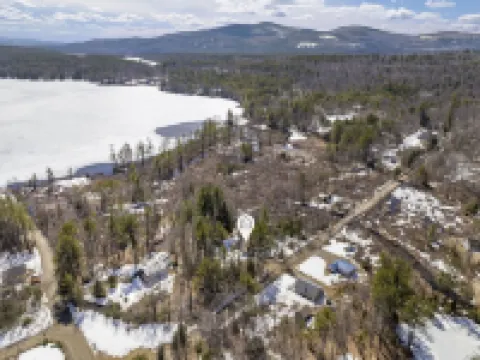 Clean+Modern Cozy A-frame Hotels in Fryeburg
