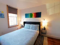 The Dacha. Cumberland vacation Hotels in Cumberland