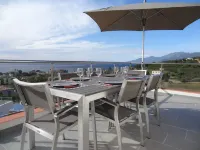 Superb 3-room apartment with view of the sea, mountains & vineyards Hotel a Saint-Florent