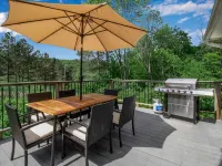 Beautiful 6 bedroom Ellicottville Chalet 曼斯費爾德酒店