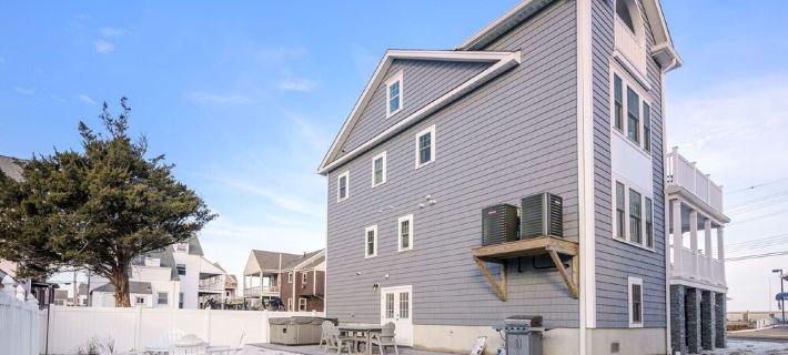 Stunning Point Pleasant Beach 6BR 5Bath Ocean Front Home - Heated Inground Pool Hotels in Point Pleasant Beach