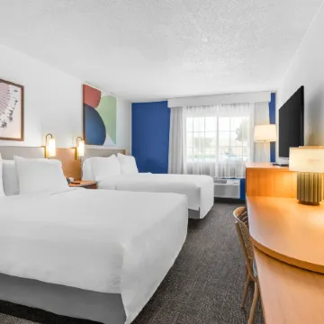 Spark by Hilton Modesto