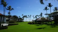 Remodeled Condo with / AC. Short Walk to Beach, Starbucks, and Shops.