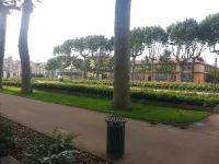Nice apartment in the city center with private courtyard