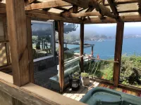 Mendocino Coast Cliffside Cottage—Shangri-La Hotels in Albion