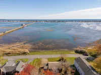 Salt Box by the Sea: Water View - Charming 3-bedroom Cottage in Wells!