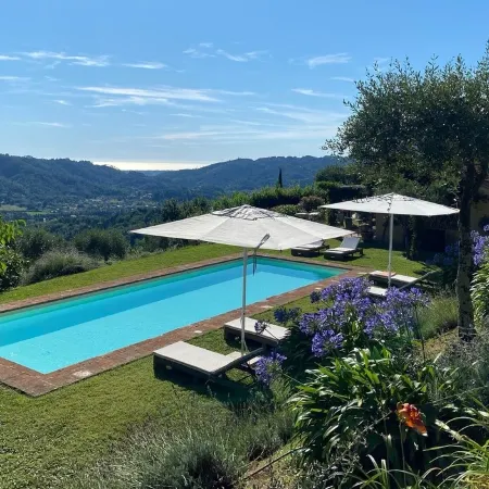 Lone standing Villa, 180 m²(1960 ft²) pool, sea view, eco friendly, EV wall box