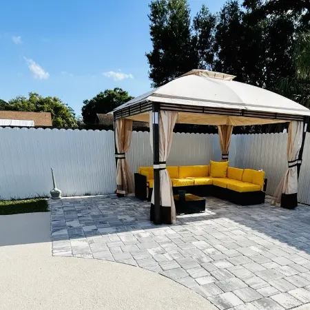 Welcome to Mindelo Oasis, your Florida pool house vacation home! Отели в г. Ривервью
