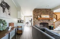 Ivy Cottage/Kids Friendly/Giant Theater/Air Hockey/Walk2Beach