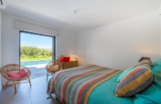 Magnificent villa with breathtaking views of the sea and vineyards, a little paradise