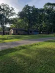 Toledo bend lake view home quiet neighborhood community boat launch.
