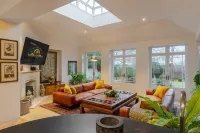 Beautiful 6-bedroom countryside home -- sleeps 12 | Wonderful walks and scenery