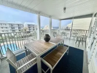 S-Cape Reality in our beautiful Ocean View TownhomeGreat Place for Snow Birds!