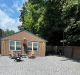 Cottage in the heart of Bolton, Lake George