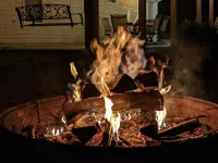 Mark Twain lake getaway at Blue Lagoon! Hotels in Ralls County