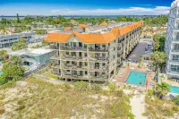 Top  Floor Direct  Gulf Front  5 Star Premium Unit !! Summer Dates Avaliable !