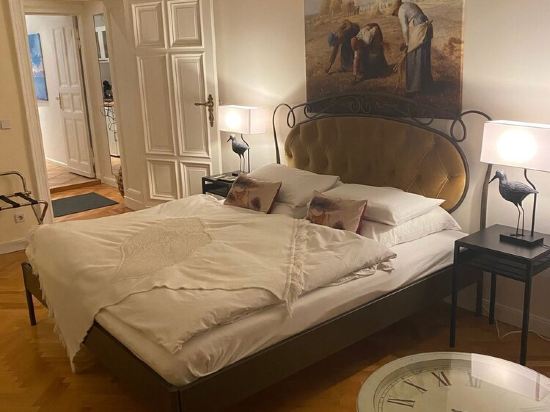 Super apartment at the main station with internet, washing machine