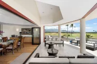 Grand Hawaiian Retreat–Volcano & Golf Course Views, Beach Club, Pool, Golf Carts