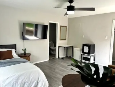 Exclusive Loft Hotels near Maxx Marka