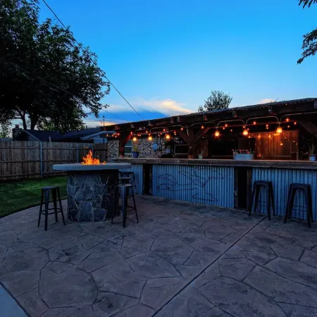WanderLust Mid-Mod House 3Br/2Ba/2Ga Near I27/I40