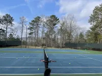 1 Min Walk to Lake Life Golf Pool Hike Kayak Fire Pit Tennis Swim Lakepoint BBQ