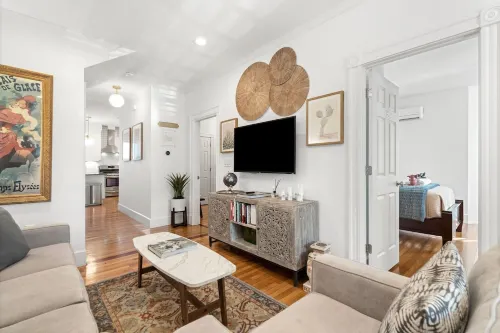 🎖The Ashmont Apartment - Close to Subway & Downtown Boston🎖